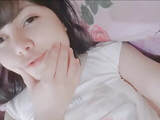 Virgin teen girl masturbating - Hana Lily
